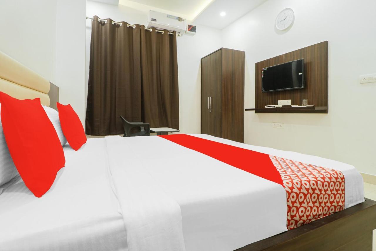 Oyo 85906 Hotel Noor Residency 阿姆利则 外观 照片