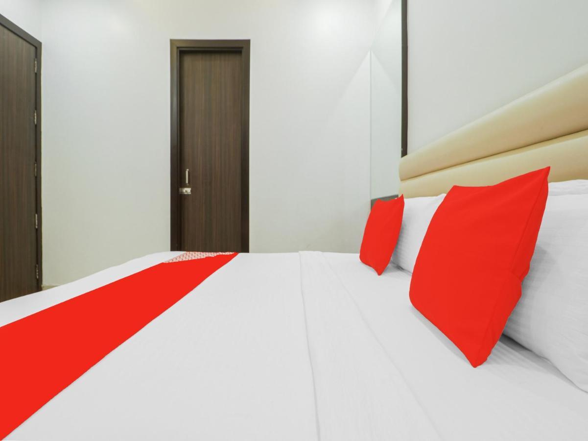 Oyo 85906 Hotel Noor Residency 阿姆利则 外观 照片